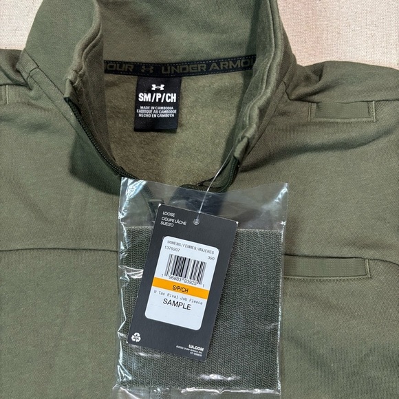 NWT Women’s Under Armour UA Rival Fleece Tactical Job 1/4 Zip Sweatshirt Sz Sm - Picture 3 of 5